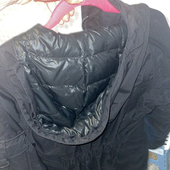 The North Face down coat - Picture 8 of 9